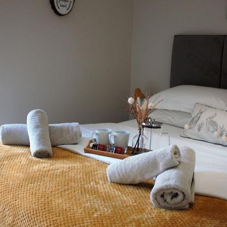 The Squirrels- Alresford, Essex Apartment Ngoại thất bức ảnh